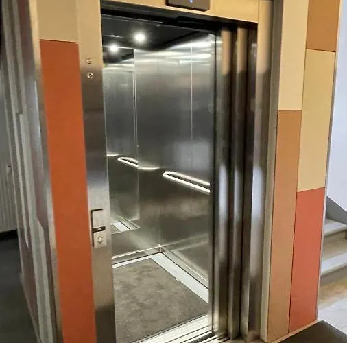 Dzīvoklis Hugo & Parking *